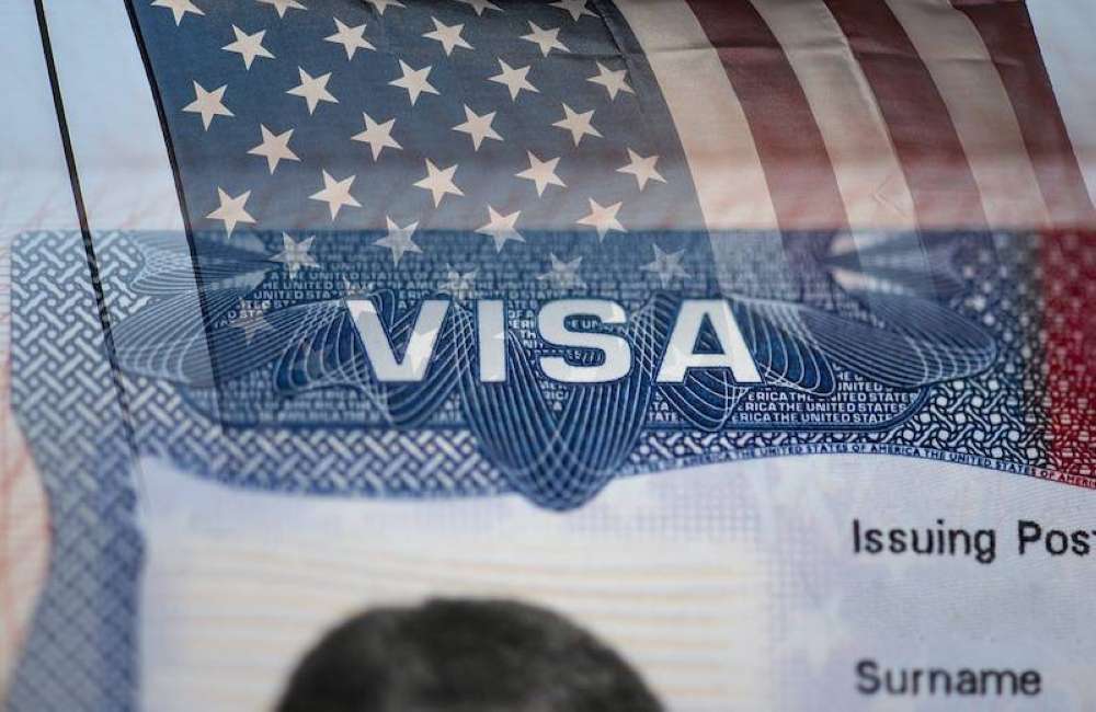 Cierre temporal del Centro de Solicitud de Visas de EE. UU. por alerta roja