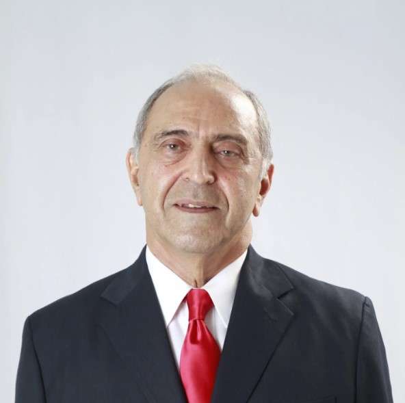 Fallece Guillermo Caram Herrera, exgobernador del Banco Central