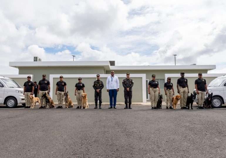 DNCD recibe moderna residencia canina K9 y unidades especializadas