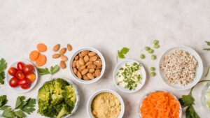 Los cinco nutrientes clave para un envejecimiento saludable después de los 60, según nutricionistas