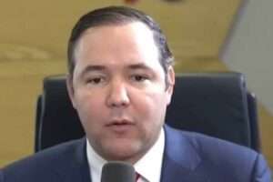 Johnny Pujols: “Barcazas de Azua están acabando con la biodiversidad”
