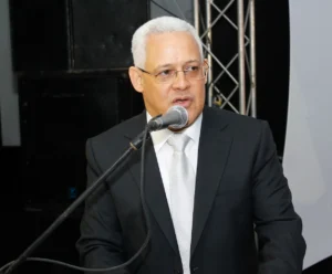 Presidente de Espectáculos Públicos renuncia y denuncia irregularidades