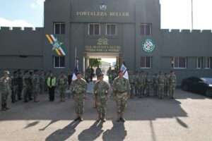 El Ejército de la República Dominicano designó al coronel Aldo Ramón Fernández como nuevo comandante del Décimo Batallón en Dajabón en sustitución del comandante Alex Sanchez Familia. Durante una ceremonia de traspaso de mando el coronel Guillermo Jiménez Arciniega comandante de la 4ta Brigada de Infantería posicionó al nuevo alto militar en Dajabón. El cambio de mando se realizó por instrucciones del Ministro de Defensa Tte. General Carlos Antonio Fernández Onofre ERD Ministro de Defensa, y del Comandante General del Ejército Mayor General Jorge Ivan Camino Perez ERD, e instruido por el Comandante de la 4ta Brigada Guillermo Arciniega, así informó una fuente militar. Según supo este medio se trata de un cambio rutinario en la institución militar y que no afecta en nada el plan de reforzamiento en la frontera. El nuevo comandante quien ha trabajado en inteligencia, ha realizado varias misiones en la frontera, siendo un profesional y conocedor de la zona.