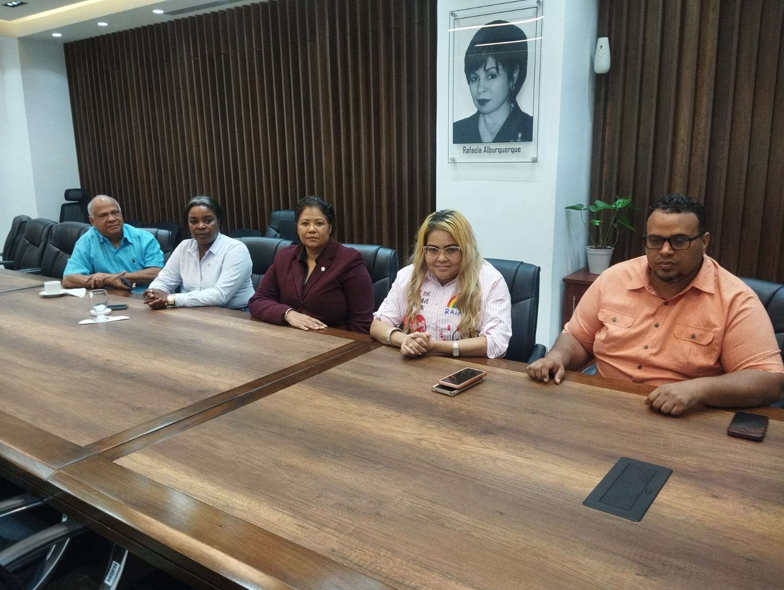 Legisladores de provincias en alerta roja llaman a extremar precauciones