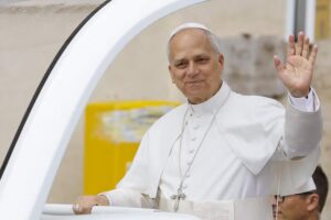 “Aun me pregunto por qué”: la broma de León XIV sobre su elección papal