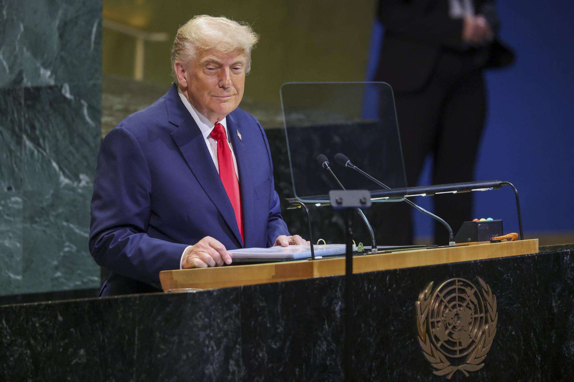 Trump agradece a El Salvador por ayudarle a "encarcelar a tantos criminales"