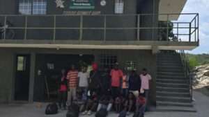 Arrestan a tres dominicanos en Mao por tráfico de haitianos indocumentados