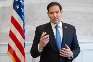 Estados Unidos y México acuerdan reforzar seguridad y combatir crimen transnacional