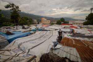 Mueren 20 personas en Haití, la mitad niños, por las lluvias del huracán Melissa