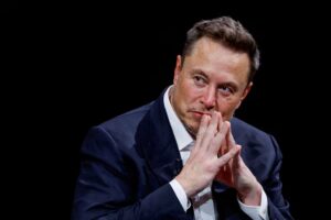 Elon Musk, primer hombre en la historia con 500.000 millones de dólares