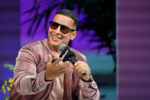 ¡El Big Boss está de vuelta! Daddy Yankee sorprende con su regreso en los Latin Billboard 2025