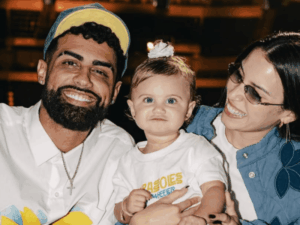 Jay Wheeler y Zhamira muestran a su pequeña Aiunii por primera vez en redes