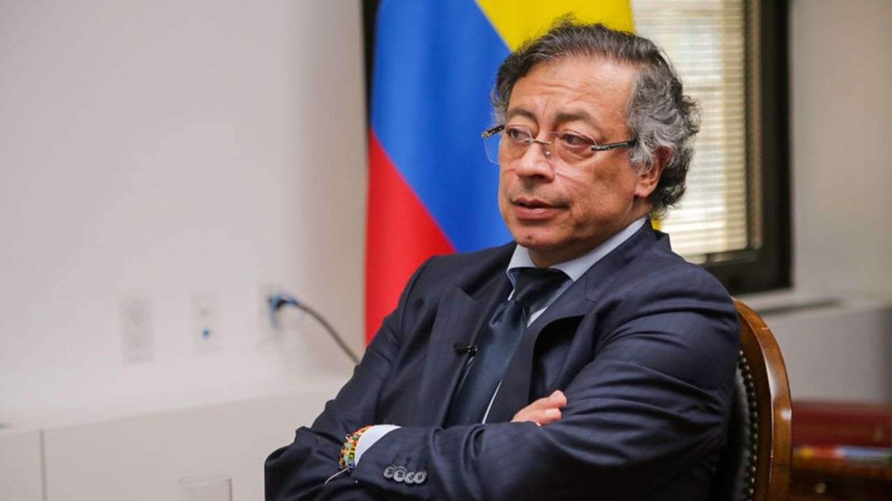 Presidente Gustavo Petro ordena expulsión de delegación diplomática de Israel en Colombia