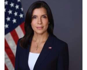 Llega al país la nueva embajadora de Estados Unidos, Leah Francis Campos