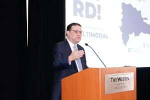 RD reafirma compromiso de duplicar exportaciones para 2036