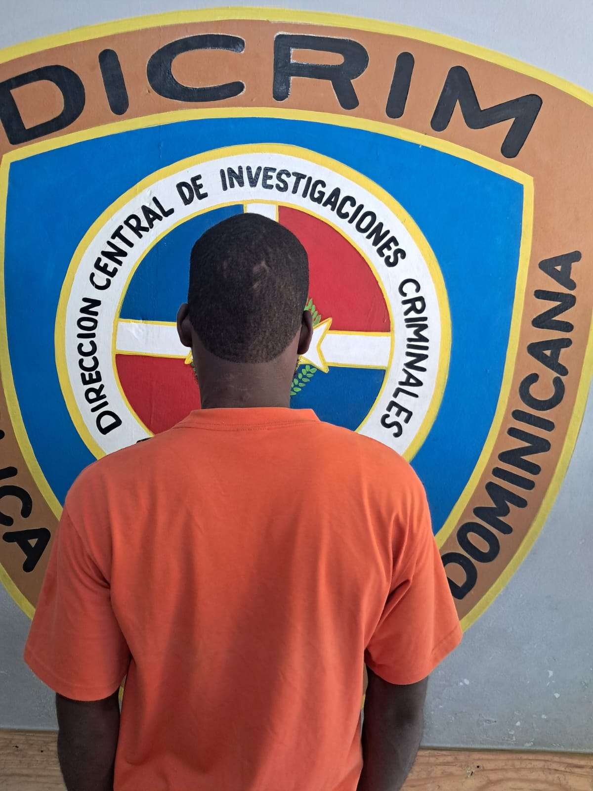 Apresan a hombre en Barahona por amenazar con quitarle la vida a varias personas