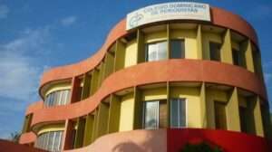 Escuela Turistica del Caribe propone al Colegio Dominicano de Periodistas (CDP) adelantar un año de pago de alquiler