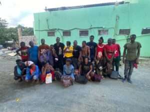 Detienen a 36 haitianos indocumentados durante operativo militar en Valverde