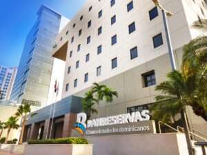 Banreservas pospone Expomóvil 2025 ante recomendaciones del COE por el paso de la tormenta Melissa