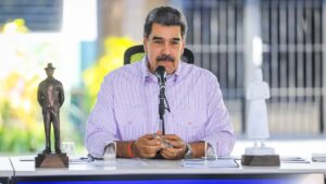 Maduro le habla a Trump en “inglés Tarzán” para evitar la guerra