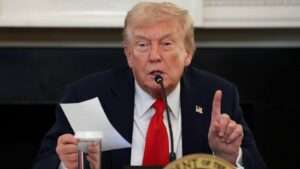 Trump podría viajar a Egipto si avanzan negociaciones de paz en Gaza