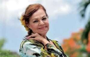Reconocen a la bailarina Josefina Miniño en Premio al Adulto Mayor encabezado por Abinader