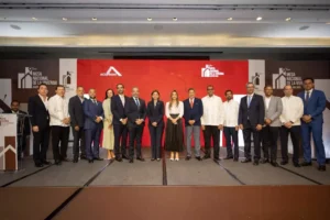 Raquel Peña encabeza mesa nacional de la vivienda junto a ACOPROVI