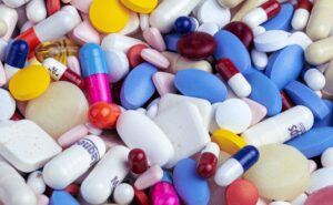 Director de Alto Costo garantiza entrega de medicamentos pese a retrasos puntuales
