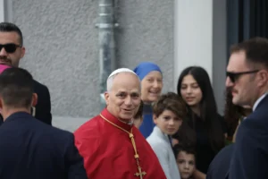 En Estambul, el Papa lamenta que la fe sea usada para justificar conflictos