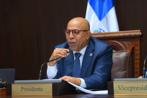 Alfredo Pacheco asegura que necesita documentarse antes de opinar sobre sentencia del TC sobre derechos LGBT en las FF.AA.