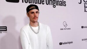 Justin Bieber reveló que sufrió una dolorosa lesión tras caer de un monopatín eléctrico