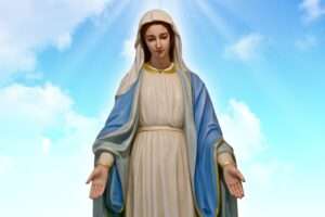 Tras larga disputa, el Vaticano concluye que María no es “corredentora”