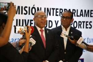 Aníbal Díaz destaca a Alfredo Pacheco como gran conciliador del PRM