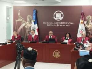 Tribunal Constitucional analiza recurso que cuestiona la fusión entre Hacienda y Economía