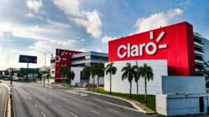 Claro Dominicana celebra 95 años con gigas gratis y permanentes para clientes postpago