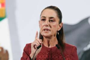 Sheinbaum advierte que ingreso de Perú a la Embajada de México sería violación de soberanía