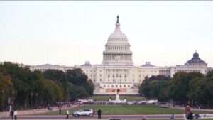 Congreso de EE.UU. aprueba acuerdo para poner fin al cierre de Gobierno más largo en la historia del país