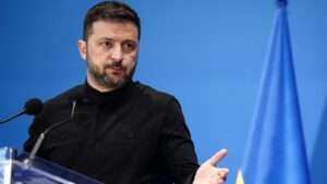Exsocio de Zelenski sancionado por presunta influencia sobre ministros