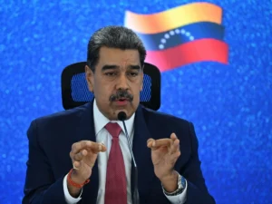 El Kremlin confirma contactos con Venezuela para apoyar a Nicolás Maduro ante presiones de Estados Unidos