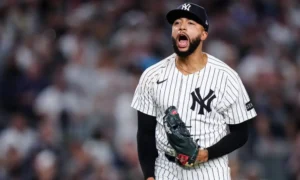 Mets acuerdan contrato con Devin Williams, uno de los relevistas más cotizados