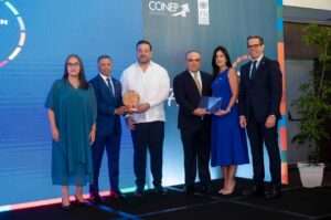 Reconocen a Fomenta Pymes de Banreservas por su impacto en el desarrollo de pequeños negocios