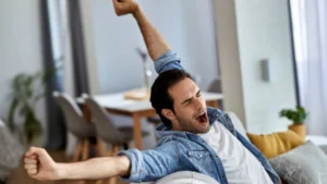 ¿Por qué estirarte y bostezar te hace sentir tan bien de inmediato?