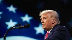 Bloomberg: Trump empuja al mundo a una nueva era nuclear