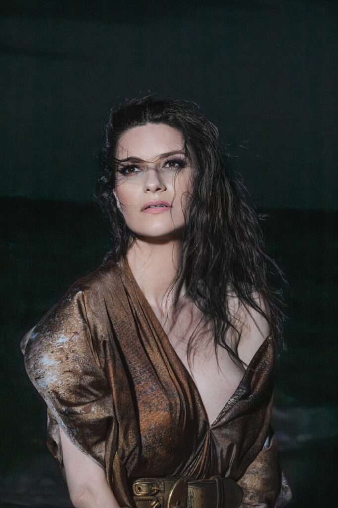 Laura Pausini regresa a República Dominicana con su gira mundial “YO CANTO WORLD TOUR”