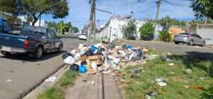 Basura y malos olores “arropan” Santo Domingo Norte
