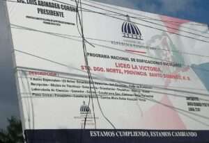 Estudiantes del Liceo Hermana Sandra en La Victoria sufren condiciones precarias