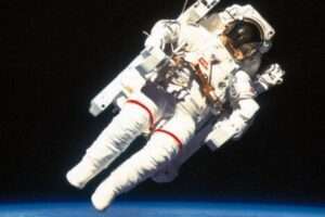 Reproducción humana en el espacio: la gravedad podría impedir tener hijos