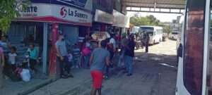 Comienza el desplazamiento masivo de viajeros rumbo al Sur profundo